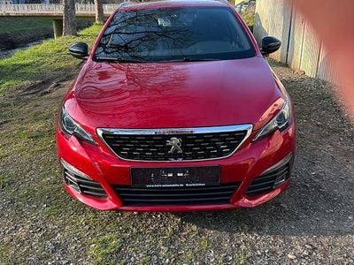 Gebraucht Peugeot 308 GT-line 131 PS (96 kW) 2017 Rot Limousine