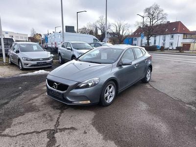 Gebraucht Volvo V40 Kinetic 150 PS (110 kW) 2016 Osmium grey / metallic Kombi
