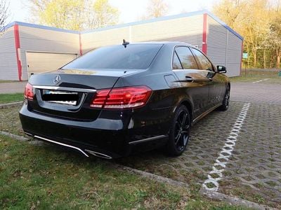 Second-hand Mercedes E200 Avantgarde 136 CP (100 kW) 2013 Negru Berlinǎ