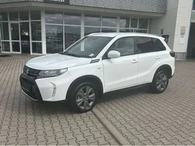 Gebraucht Suzuki Vitara 102 PS (75 kW) 2025 Weiß SUV