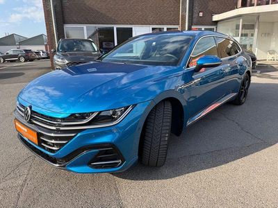 Second-hand VW Arteon R-line 200 CP (147 kW) 2022 Albastru Berlinǎ