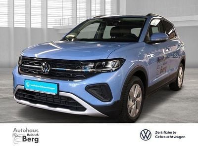 Gebraucht VW T-Cross Life 116 PS (85 kW) 2024 Clear blue metallic SUV