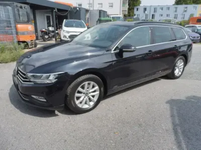 Gebraucht VW Passat Business 150 PS (110 kW) 2020 Schwarz Kombi