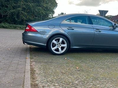 Gebraucht Mercedes CLS320 224 PS (164 kW) 2008 Andere farben Limousine
