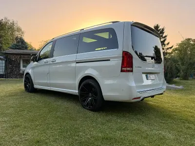 Gebraucht Mercedes V250 Exclusive 190 PS (139 kW) 2016 Weiß Van / Kleinbus