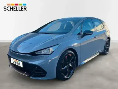 Begagnad Cupra Born 150 kW (204 HK) 2022 Grå Halvkombi