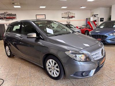 Mercedes B200