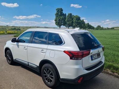 Weiß Gebraucht 2018 Mitsubishi Outlander SUV | 16.800 € (Fairer Preis)