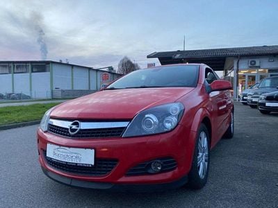 Rot Gebraucht 2009 Opel Astra GTC Innovation Coupé | 2.650 € (Fairer Preis)