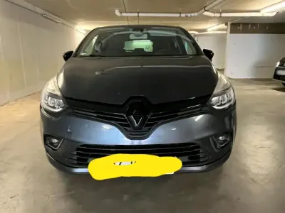 Gebraucht Renault Clio 118 PS (86 kW) 2016 Andere farben Kleinwagen