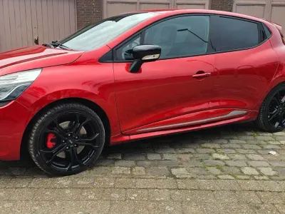 Brugt Renault Clio IV R.S. 200 HK (147 kW) 2015 Rød Hatchback