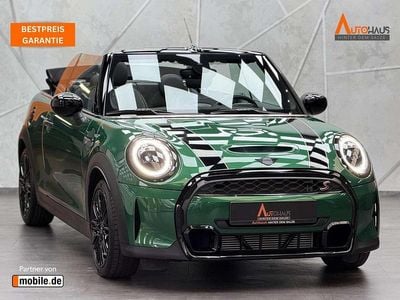 Usado Mini Cooper S Cabriolet Classic 178 HP (130 kW) 2023 Verde Cabrios