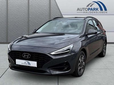 Neu Hyundai i30 101 PS (74 kW) 2025 Ecotronic grey Kombi
