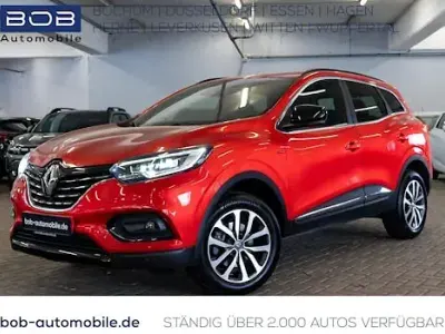 Gebraucht Renault Kadjar Black Edition 140 PS (102 kW) 2022 Rot SUV