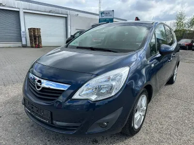 Gebraucht Opel Meriva Design Edition 120 PS (88 kW) 2011 Blau Van / Kleinbus