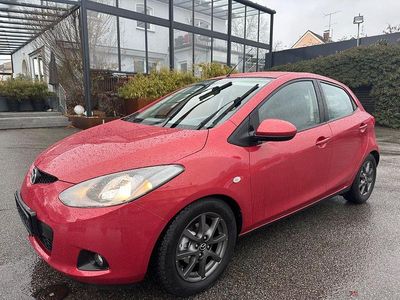Gebraucht Mazda 2 86 PS (63 kW) 2008 Rot Kleinwagen