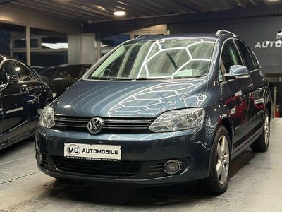 Gebraucht VW Golf VI Team 105 PS (77 kW) 2010 Blau Kleinwagen