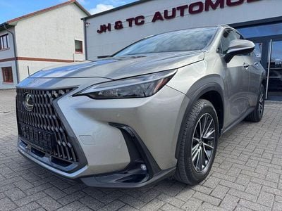 Gebraucht Lexus NX450h+ Business Edition 309 PS (227 kW) 2023 Atomic silver SUV