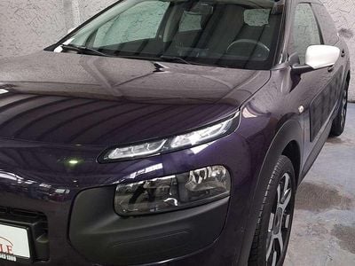 Violett Gebraucht 2015 Citroën C4 Live SUV | 7.600 € (Fairer Preis)