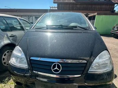 Gebraucht Mercedes A200 82 PS (60 kW) 2000 Schwarz Kleinwagen
