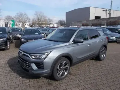 Usata SsangYong Korando Sapphire 163 CV (119 kW) 2020 Grigio SUV