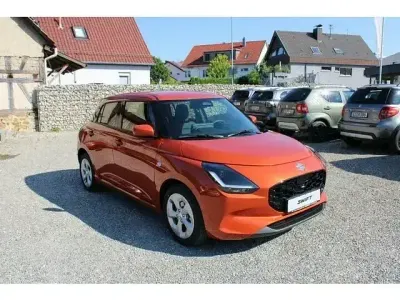 Ny Suzuki Swift Comfort 83 HK (61 kW) 2025 Orange Hatchback