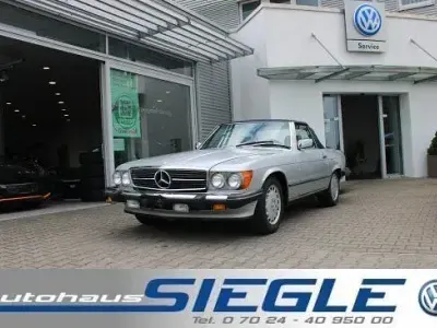 Gebraucht Mercedes 560 231 PS (169 kW) 1986 Astralsilber (metallic) Cabrio