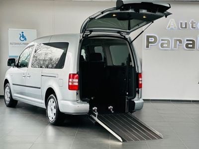 Używany VW Caddy Maxi 102 KM (75 kW) 2012 Srebrny Minivan