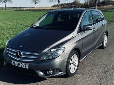 Mercedes B180