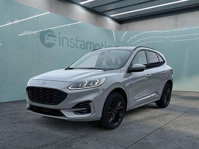 Grau Gebraucht 2024 Ford Kuga SUV | 38.240 € (Etwas zu teuer)