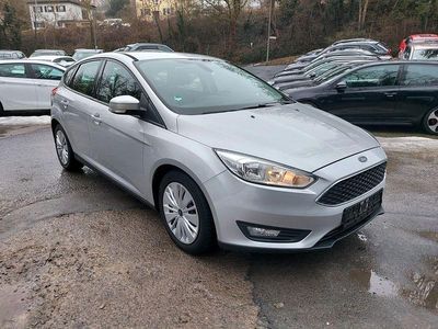 Silber Gebraucht 2014 Ford Focus Business Edition Limousine | 3.999 € (Guter Preis)