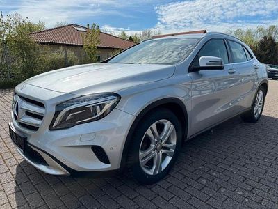 Brugt Mercedes GLA200 Urban 136 HK (100 kW) 2014 Sølv SUV