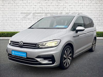 Silber Gebraucht 2024 VW Touran Highline Van / Kleinbus | 37.925 € (Etwas zu teuer)