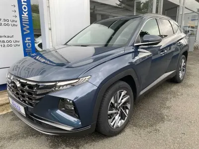 Gebraucht Hyundai Tucson Edition 30 150 PS (110 kW) 2022 Teal blue / met (metallic) SUV