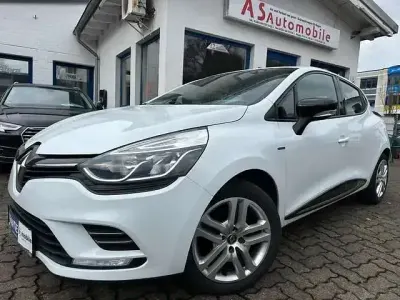 Używany Renault Clio IV 90 KM (66 kW) 2019 Biały Kombi