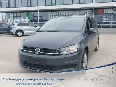 Usata VW Touran 150 CV (110 kW) 2025 Grigio Monovolume