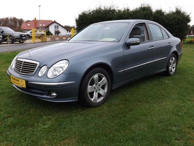 Gebraucht Mercedes E200 Avantgarde 163 PS (119 kW) 2004 Blau Limousine