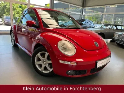 Gebraucht VW New Beetle 75 PS (55 kW) 2009 Rot Kleinwagen