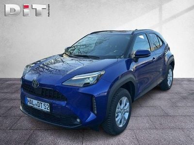 Neu Toyota Yaris Cross 131 PS (96 kW) 2025 Juniper blue metallic SUV