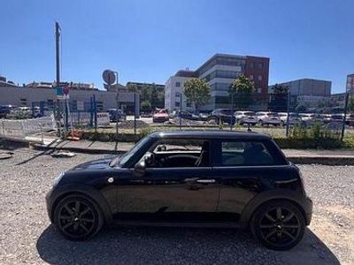 Gebraucht Mini ONE 98 PS (72 kW) 2010 Schwarz Kleinwagen