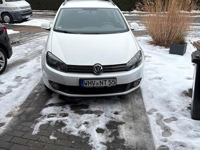 Gebraucht VW Golf VI 106 PS (77 kW) 2010 Weiß Kleinwagen