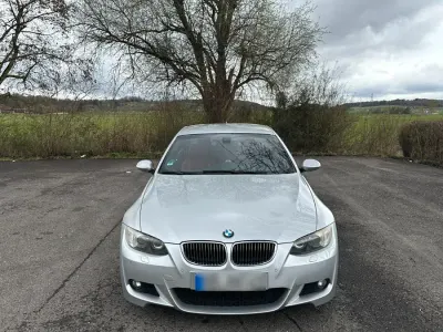 Usata BMW 325 M Sport 218 CV (160 kW) 2009 Argento Coupé