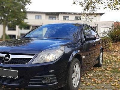 Blau Gebraucht 2006 Opel Vectra Sport Limousine | 2.900 € (Teuer)