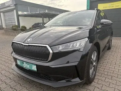Gebraucht Skoda Enyaq iV Loft 194 kW (265 PS) 2023 Schwarz SUV
