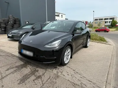 Brugt Tesla Model Y 250 kW (340 HK) 2024 Sort SUV