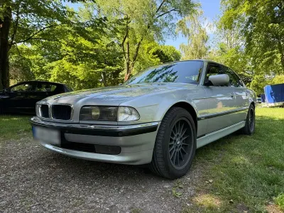 Gebraucht BMW 740 286 PS (210 kW) 1994 Silber Limousine