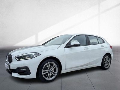 Weiß Gebraucht 2020 BMW 118 Advantage Kleinwagen | 19.285 € (Fairer Preis)