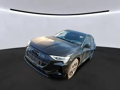 Usata Audi e-tron S-Line 300 kW (408 CV) 2023 Nero SUV