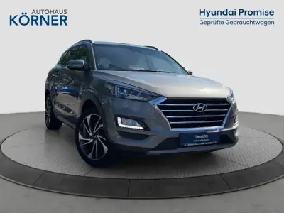 Gebraucht Hyundai Tucson Premium 177 PS (130 kW) 2020 Olivine grey SUV