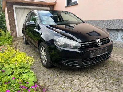 Gebraucht VW Golf VI Comfortline 80 PS (58 kW) 2009 Schwarz Kleinwagen